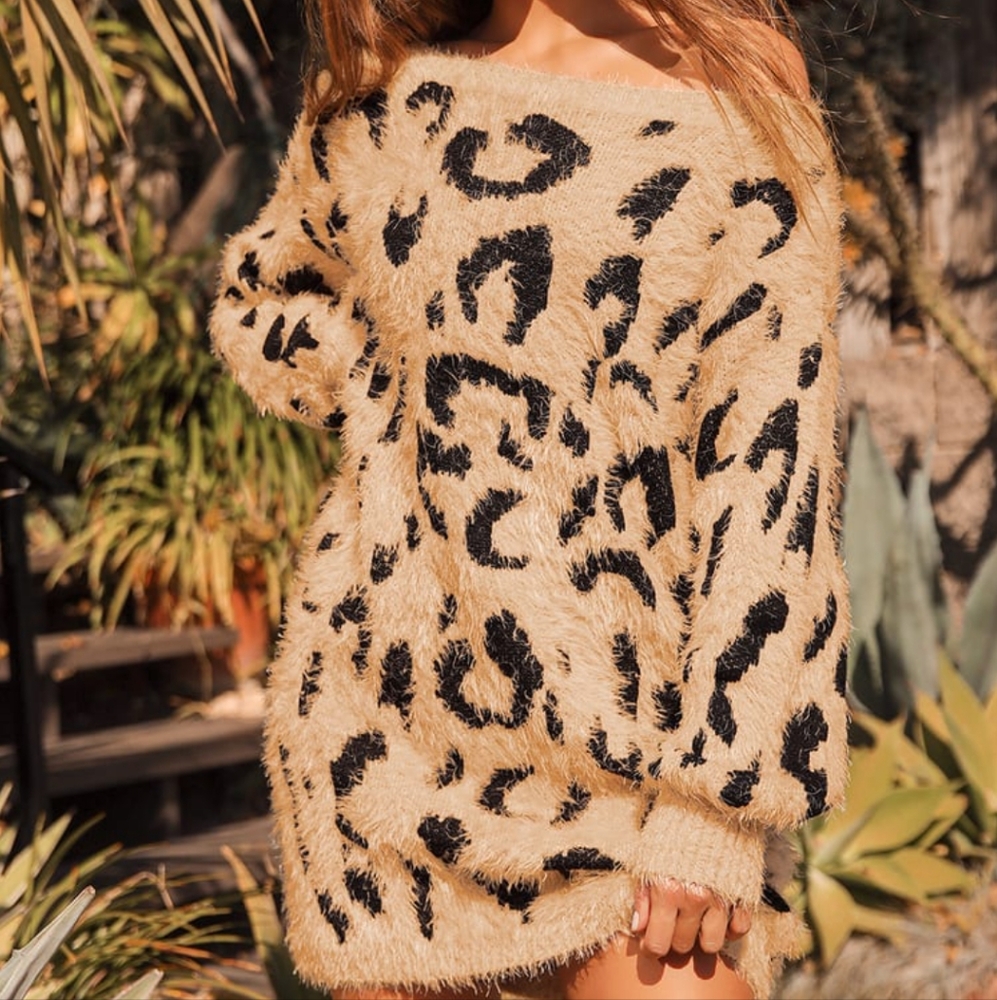Wild & Sweet Tan Leopard Print Sweater Dres Sz.XS NWT